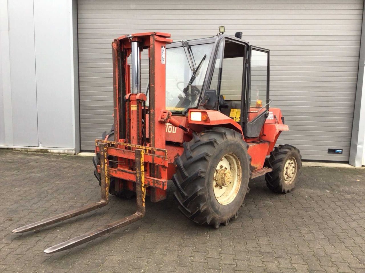 1997 MANITOU M426CP ROUGH TERRAIN FORKLIFT - Chariot élévateur: photos 1 1997 MANITOU M426CP ROUGH TERRAIN FORKLIFT - Chariot élévateur: photos 1