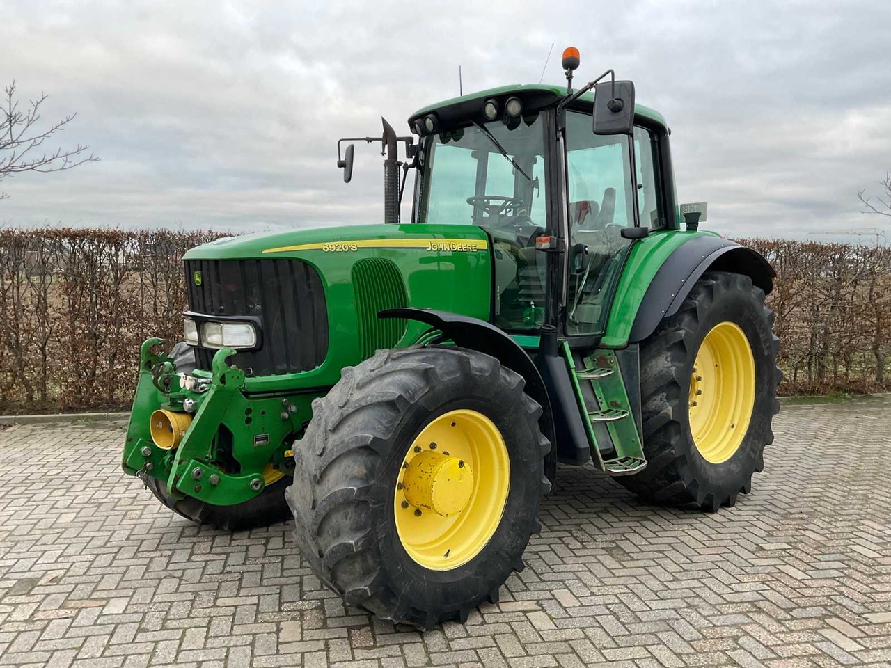 2005 JOHN DEERE 6920 S ALL-WHEEL DRIVE FARM TRACTOR - Tracteur agricole: photos 1 2005 JOHN DEERE 6920 S ALL-WHEEL DRIVE FARM TRACTOR - Tracteur agricole: photos 1
