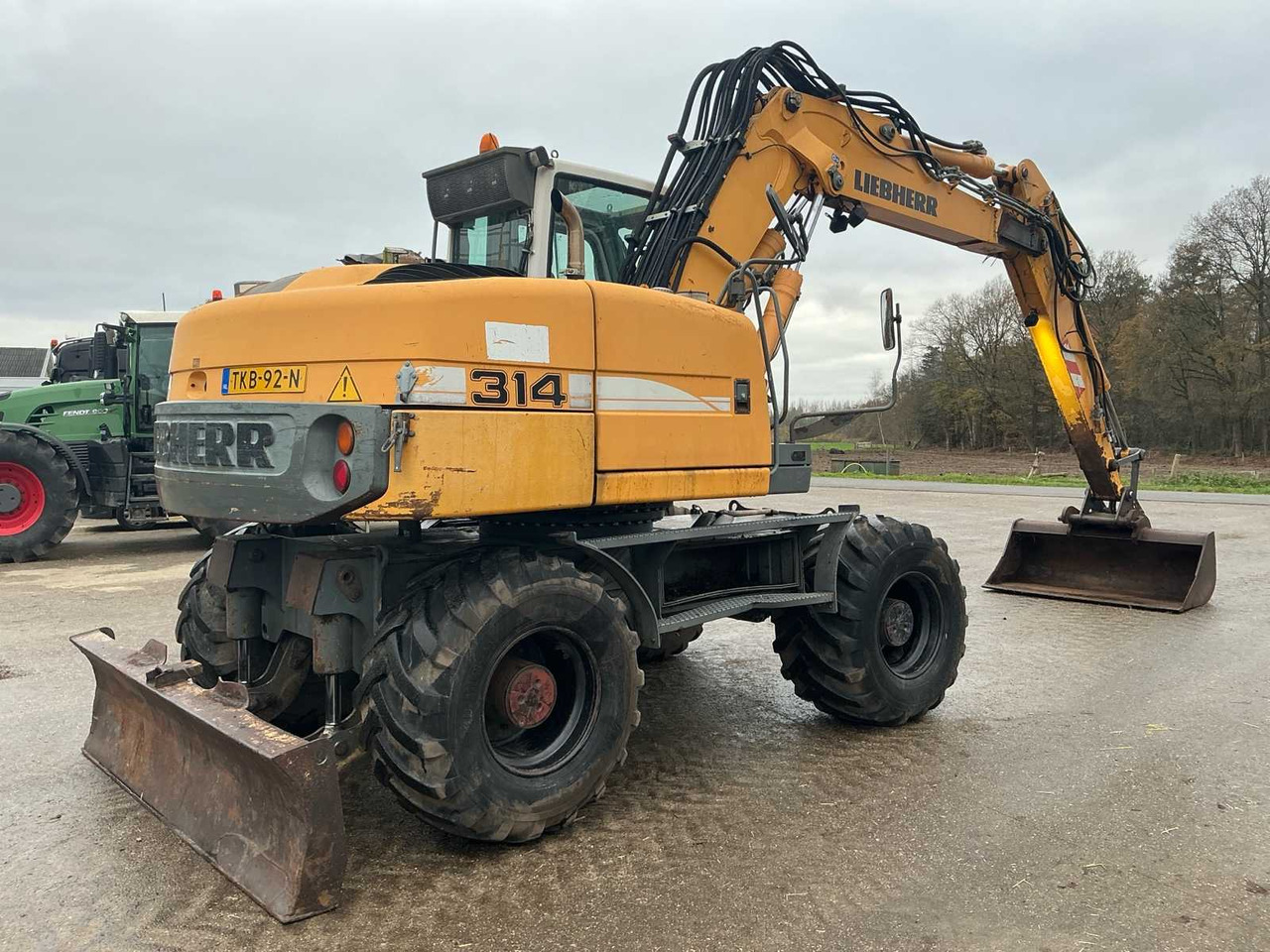 2007 LIEBHERR A314 LITRONIC WHEELED EXCAVATOR - Pelle sur pneus: photos 5 2007 LIEBHERR A314 LITRONIC WHEELED EXCAVATOR - Pelle sur pneus: photos 5