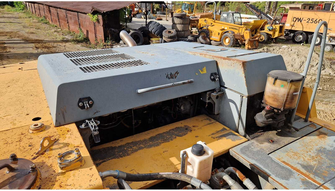 Pelle 2008 LIEBHERR R944C TRACKED EXCAVATOR: photos 48 Pelle 2008 LIEBHERR R944C TRACKED EXCAVATOR: photos 48