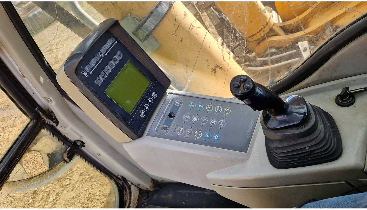 Pelle 2008 LIEBHERR R944C TRACKED EXCAVATOR: photos 44 Pelle 2008 LIEBHERR R944C TRACKED EXCAVATOR: photos 44