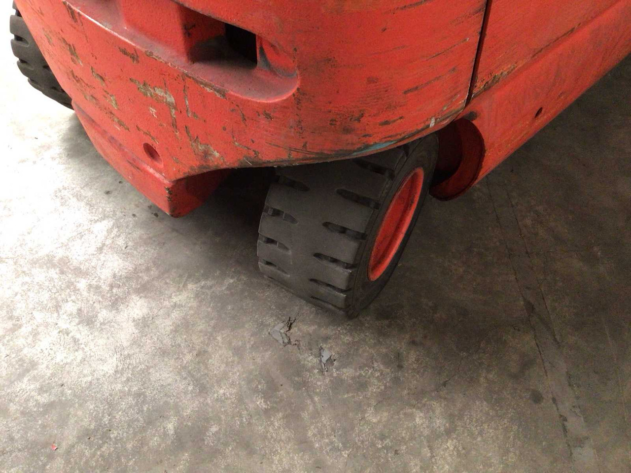 Chariot élévateur 2011 LINDE E30-03/600 FORKLIFT: photos 11 Chariot élévateur 2011 LINDE E30-03/600 FORKLIFT: photos 11