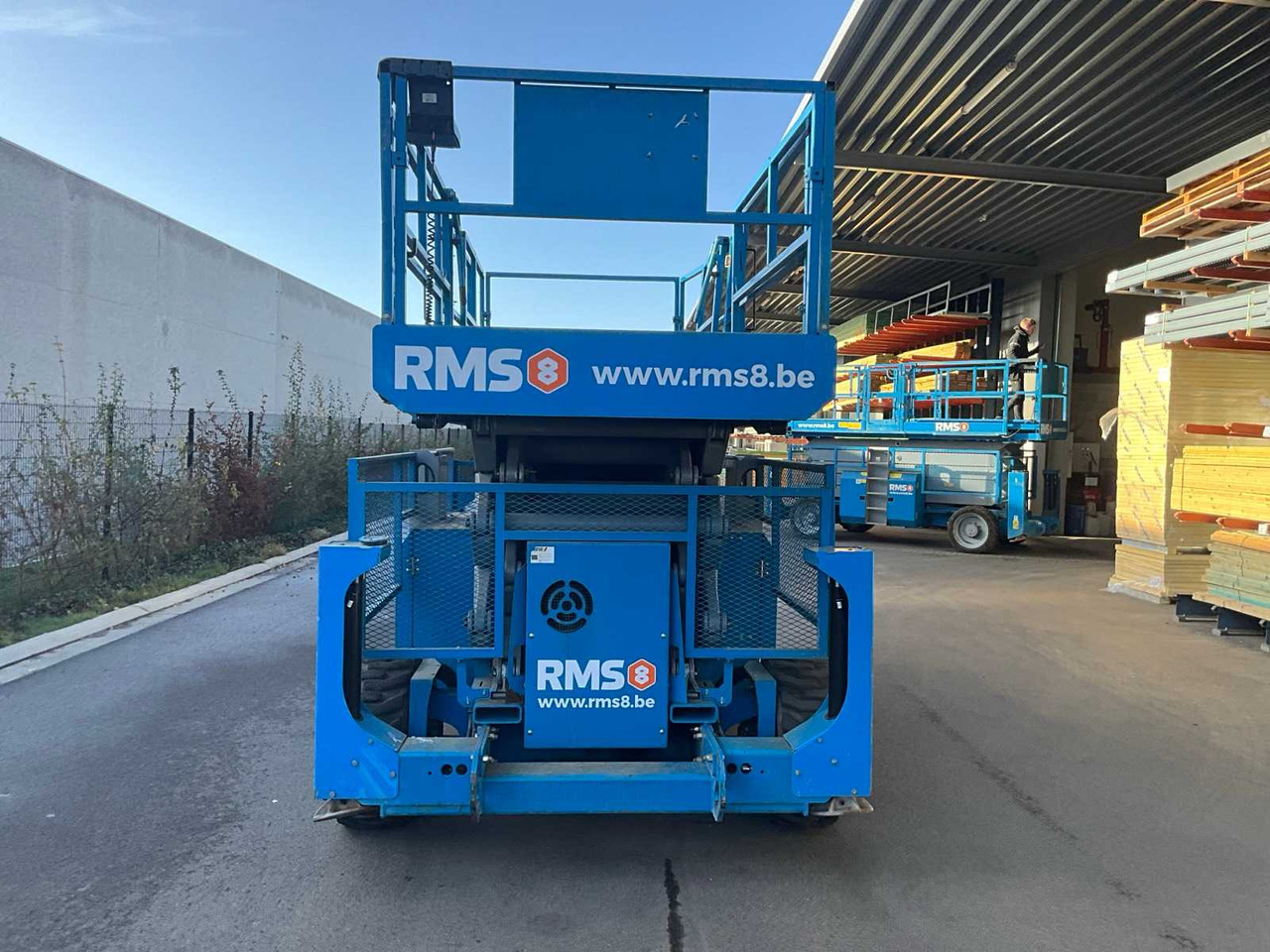 2014 GENIE GS5390 AERIAL PLATFORM - Nacelle: photos 2 2014 GENIE GS5390 AERIAL PLATFORM - Nacelle: photos 2