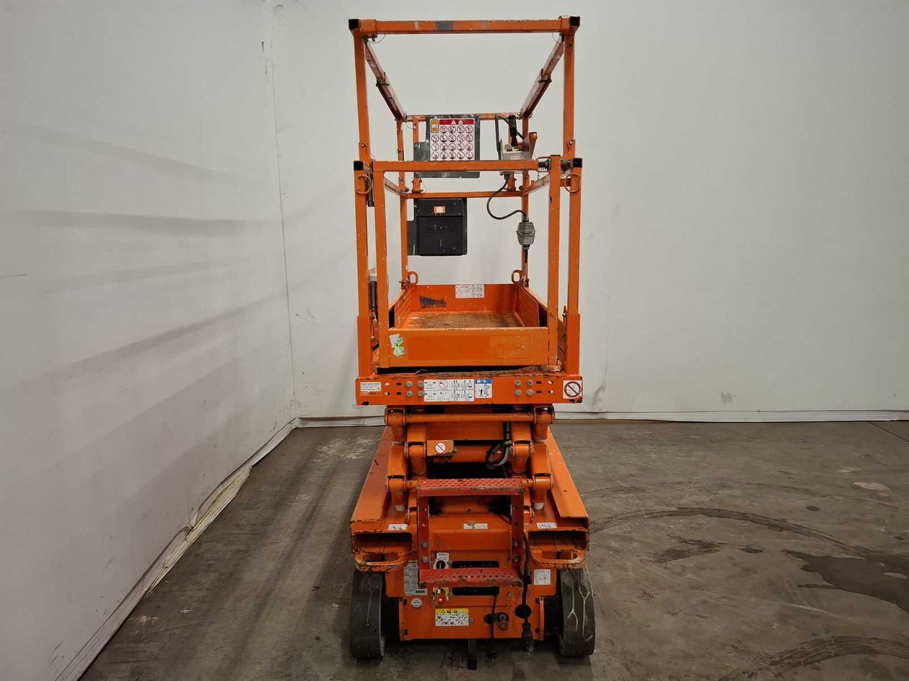 2015 SKYJACK SJ3219 AERIAL PLATFORM - Nacelle: photos 4 2015 SKYJACK SJ3219 AERIAL PLATFORM - Nacelle: photos 4