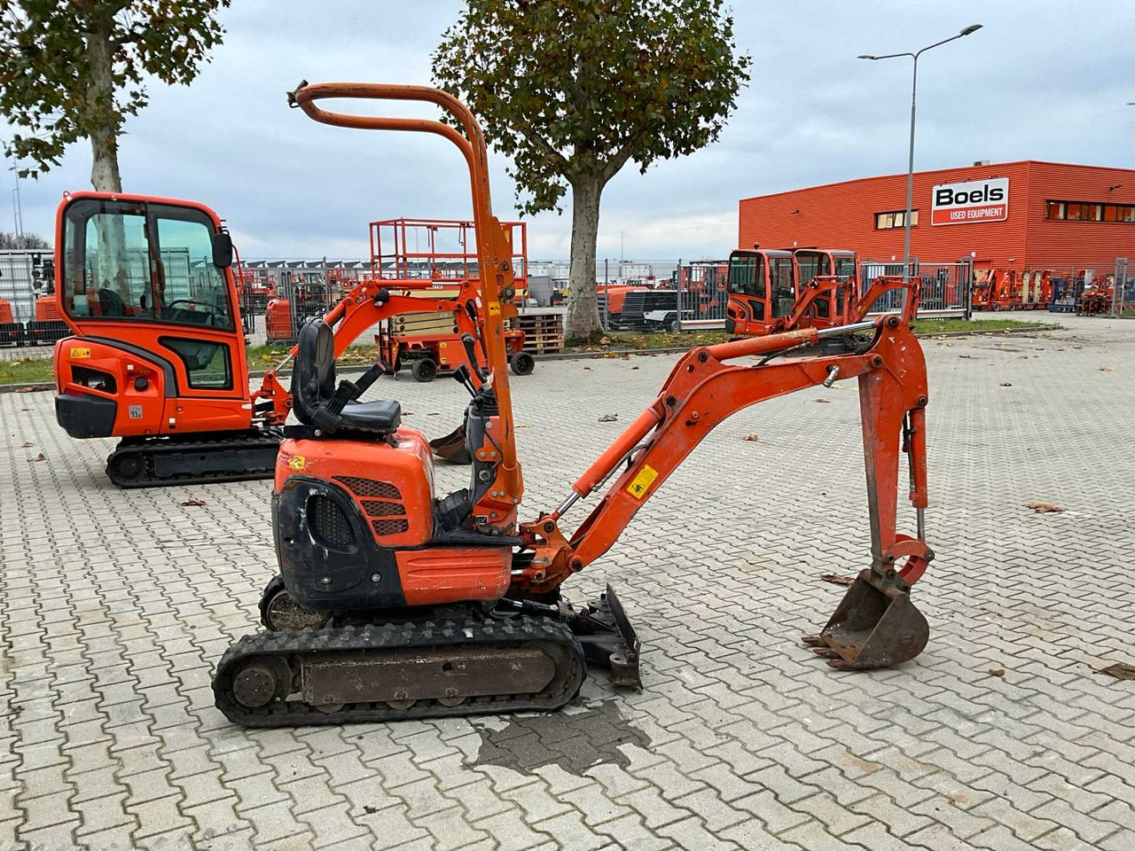2016 KUBOTA U10-3 VHG MINI EXCAVATOR - Mini pelle: photos 5 2016 KUBOTA U10-3 VHG MINI EXCAVATOR - Mini pelle: photos 5