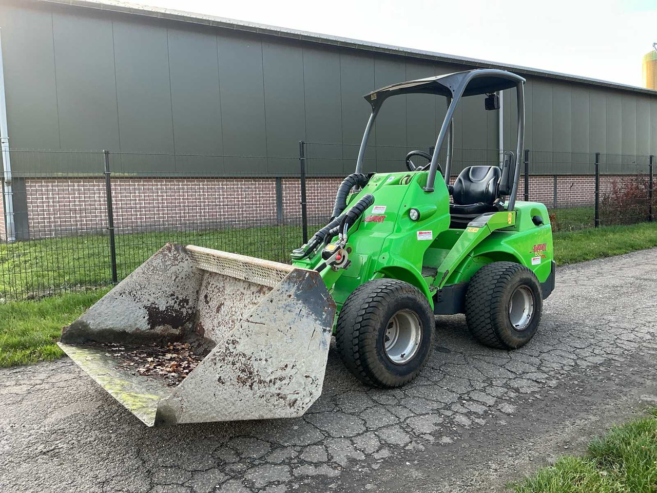 2017 AVANT M630 SHOVEL - Chargeuse sur pneus: photos 1 2017 AVANT M630 SHOVEL - Chargeuse sur pneus: photos 1