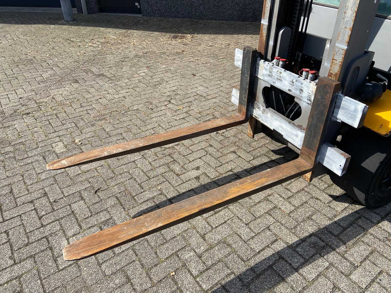 2017 JUNGHEINRICH - DFG550S - FORKLIFT - Chariot élévateur: photos 5 2017 JUNGHEINRICH - DFG550S - FORKLIFT - Chariot élévateur: photos 5