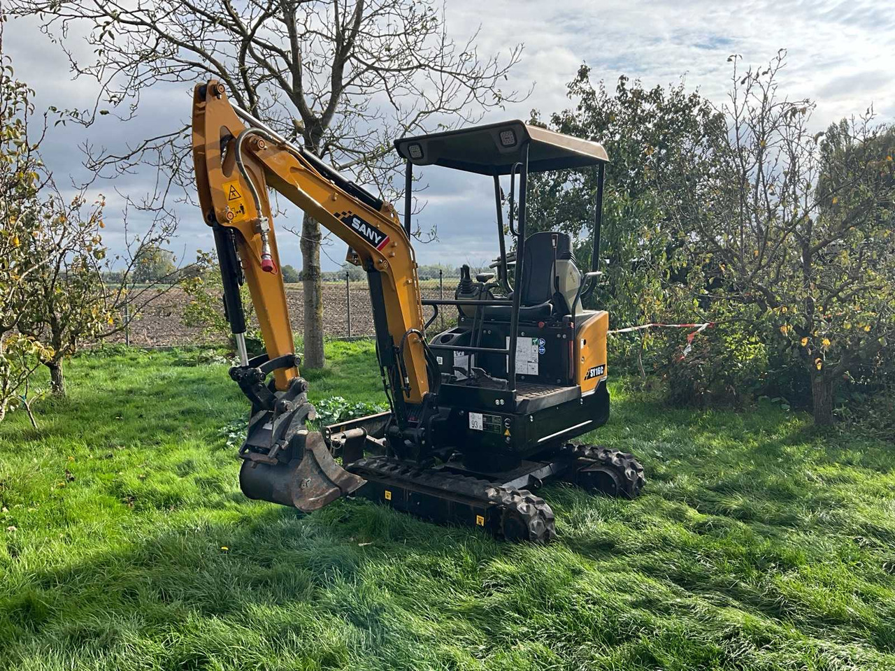 2022 SANY SY16C MINI EXCAVATOR - Mini pelle: photos 1 2022 SANY SY16C MINI EXCAVATOR - Mini pelle: photos 1