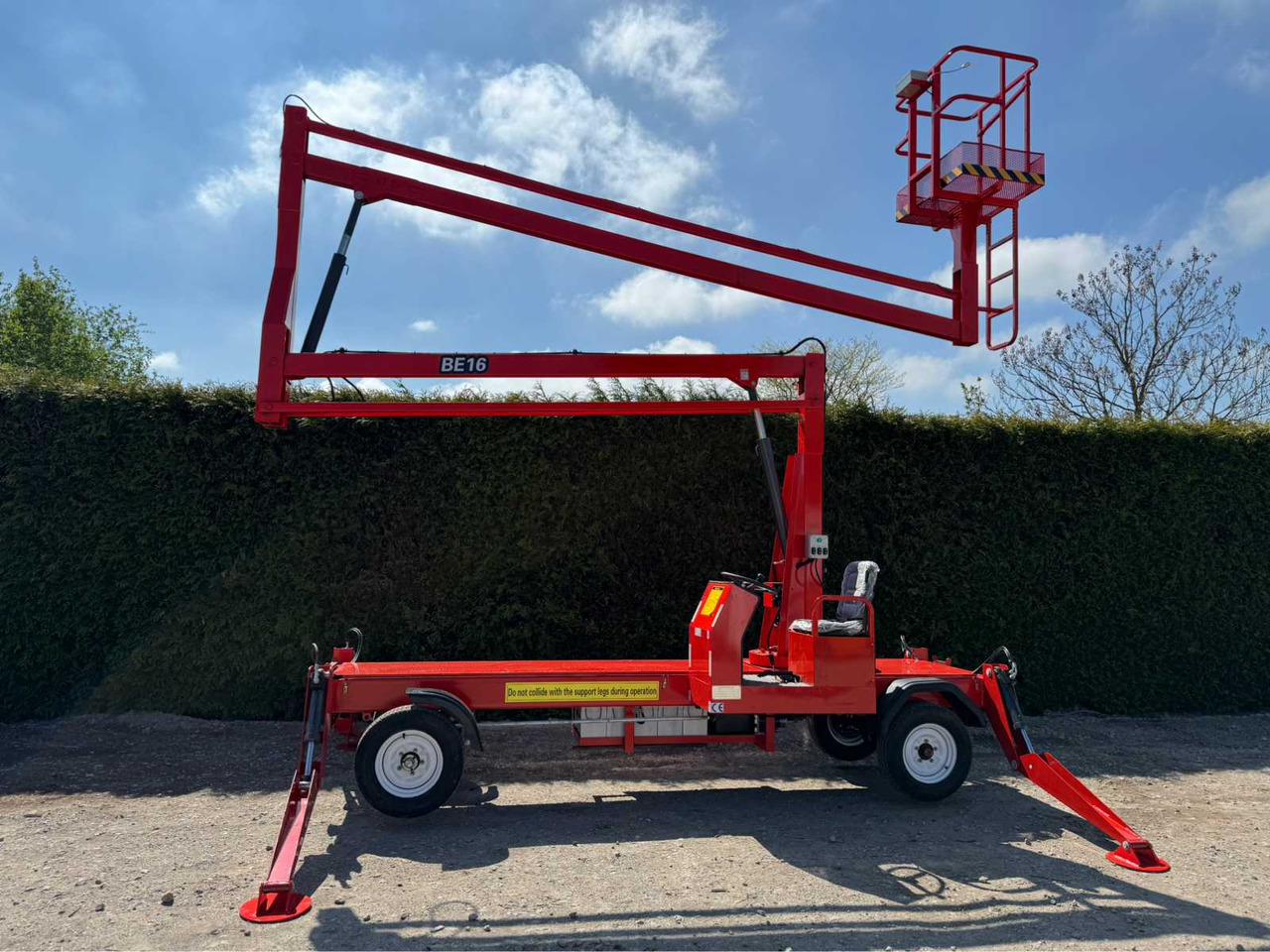 2024 VTC LIFT BE16 AERIAL PLATFORM - Nacelle: photos 4 2024 VTC LIFT BE16 AERIAL PLATFORM - Nacelle: photos 4