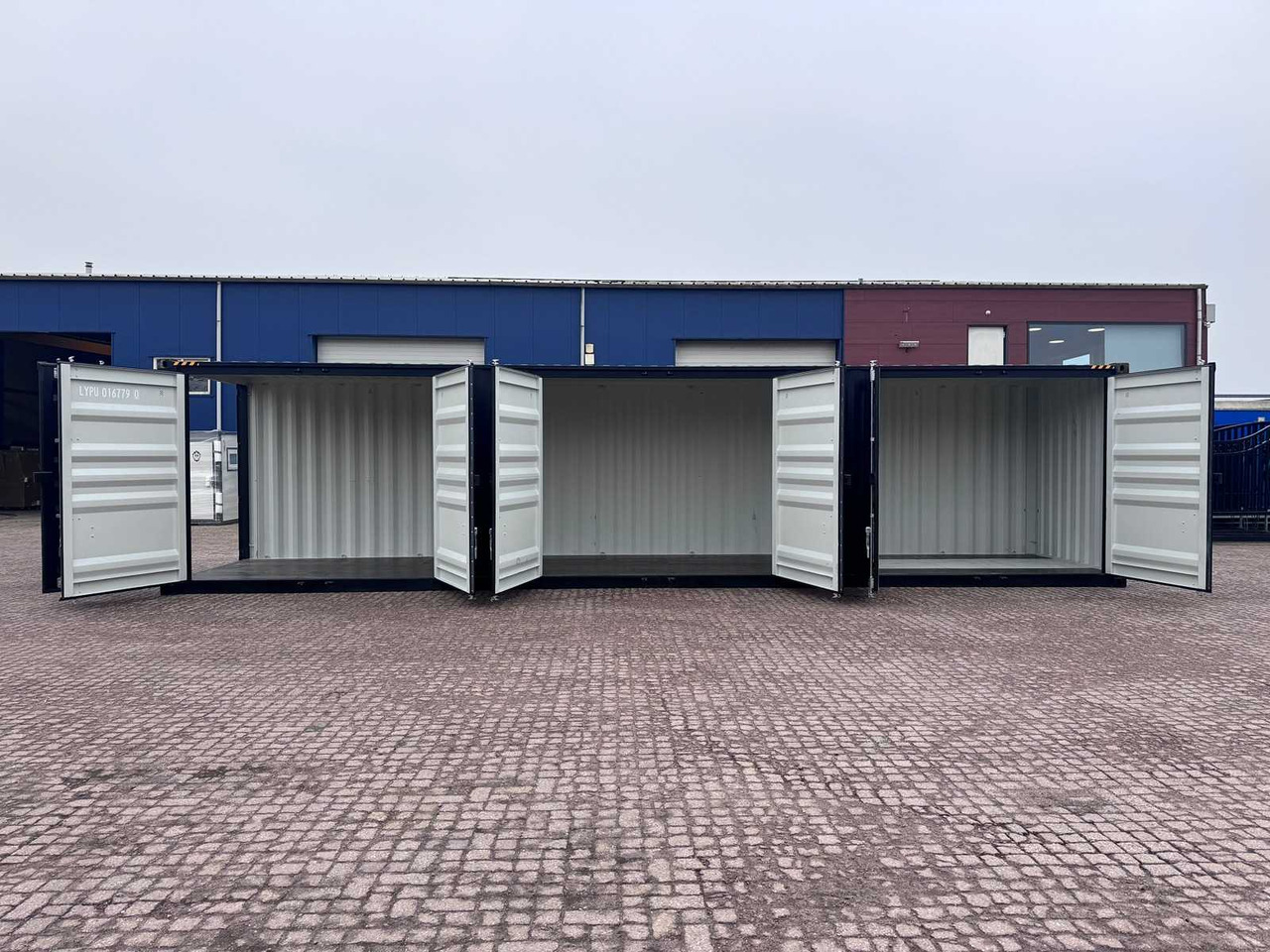 40ft High Cube shipping container with 3 side doors - Conteneur maritime: photos 1 40ft High Cube shipping container with 3 side doors - Conteneur maritime: photos 1