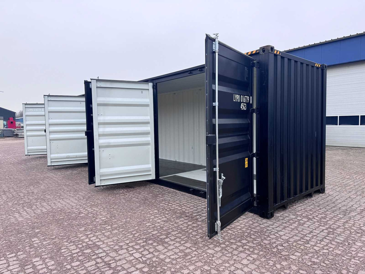 40ft High Cube shipping container with 3 side doors - Conteneur maritime: photos 4 40ft High Cube shipping container with 3 side doors - Conteneur maritime: photos 4
