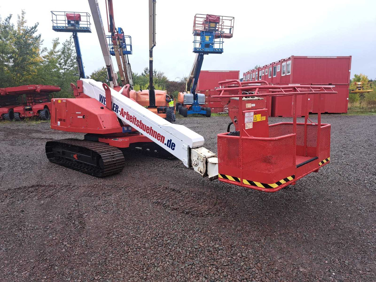 AICHI - SR12B - AERIAL WORK PLATFORMS (NO. 69340) - 2004 - Nacelle: photos 1 AICHI - SR12B - AERIAL WORK PLATFORMS (NO. 69340) - 2004 - Nacelle: photos 1