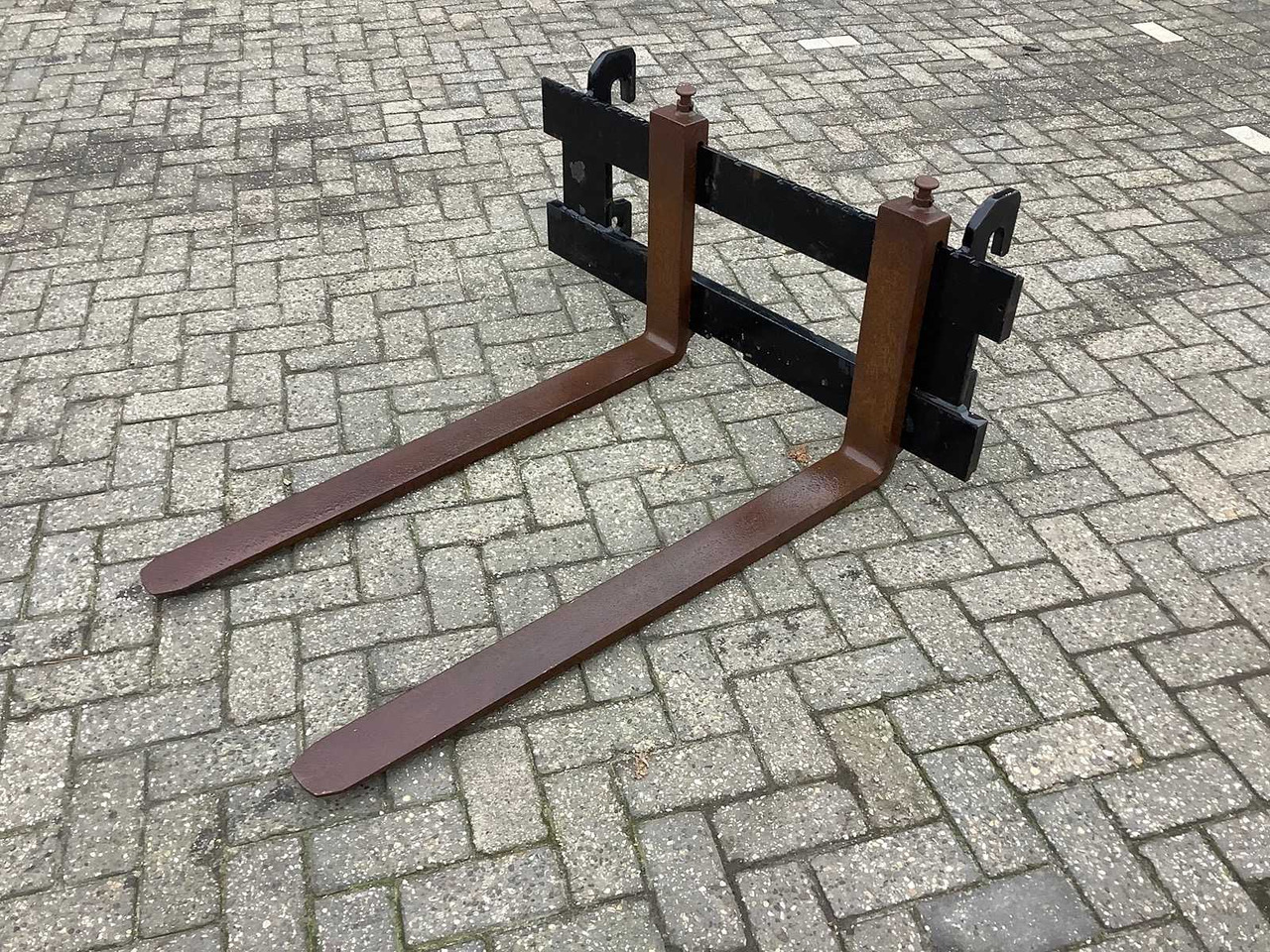 ATLAS - SHOVEL SPOONS - Chargeuse sur pneus: photos 2 ATLAS - SHOVEL SPOONS - Chargeuse sur pneus: photos 2