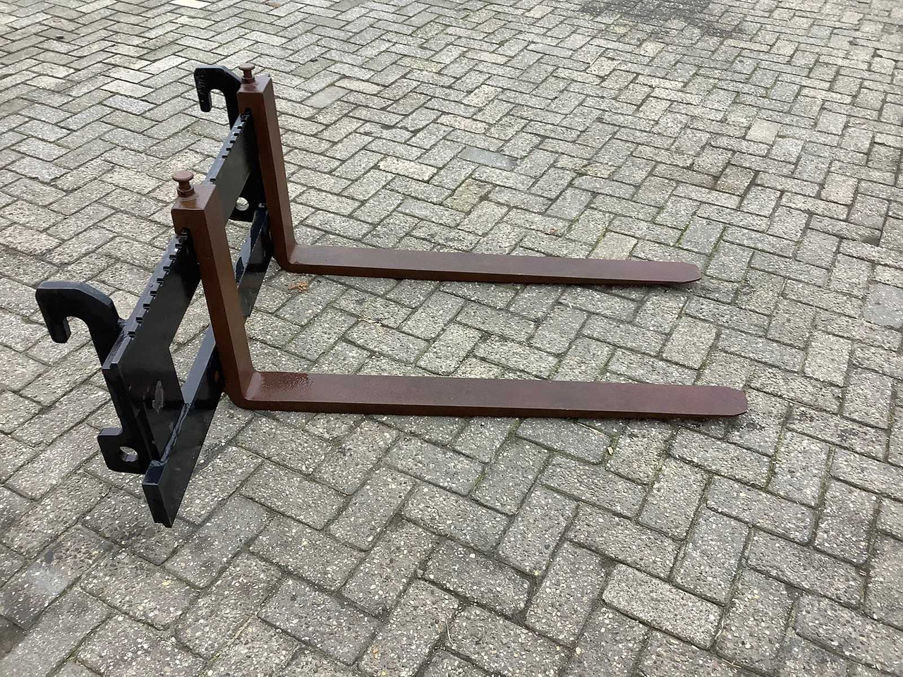 ATLAS - SHOVEL SPOONS - Chargeuse sur pneus: photos 4 ATLAS - SHOVEL SPOONS - Chargeuse sur pneus: photos 4