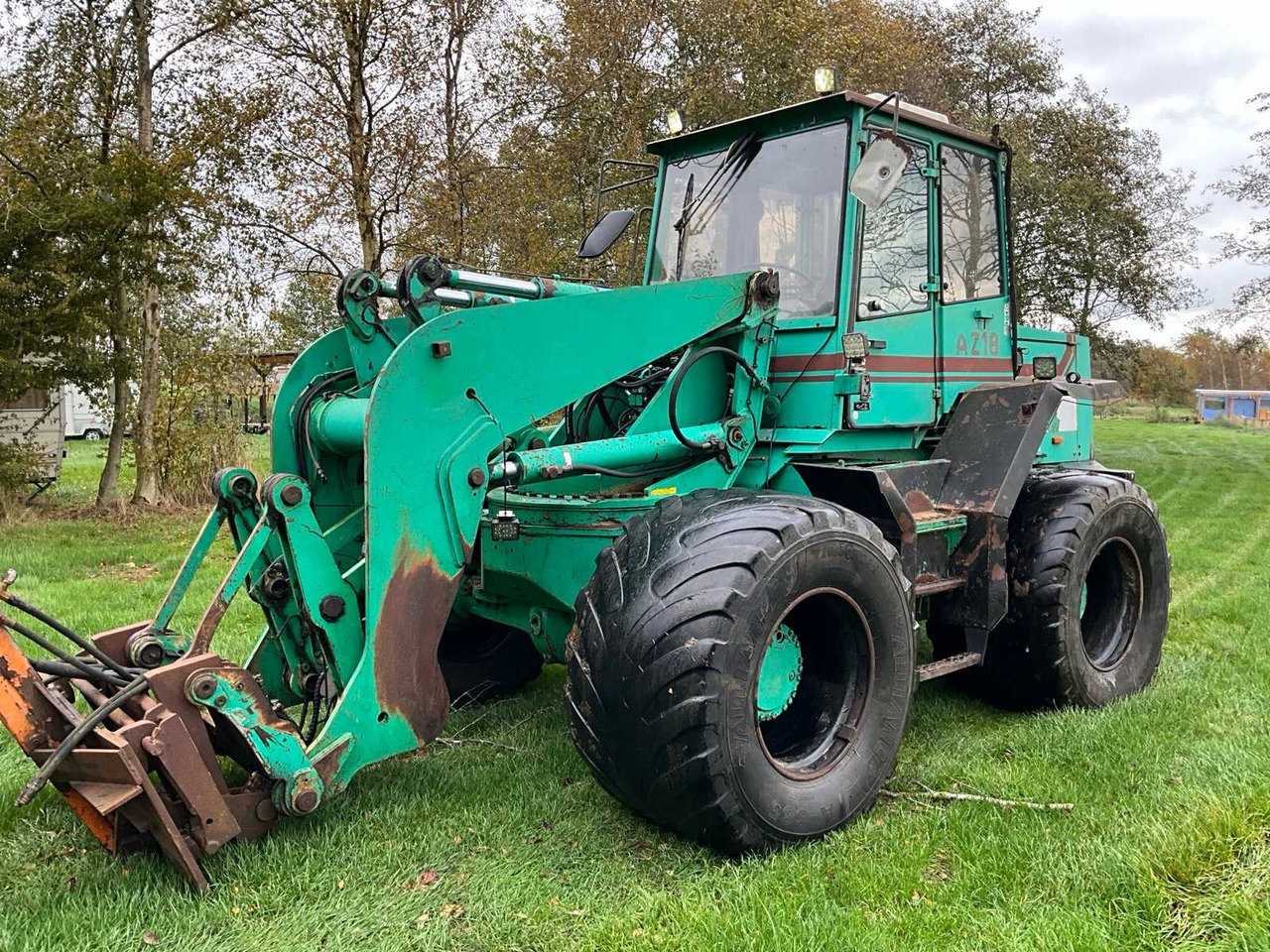 Ahlmann 1996 AHLMANN AZ18 SHOVEL - Chargeuse sur pneus: photos 3 Ahlmann 1996 AHLMANN AZ18 SHOVEL - Chargeuse sur pneus: photos 3