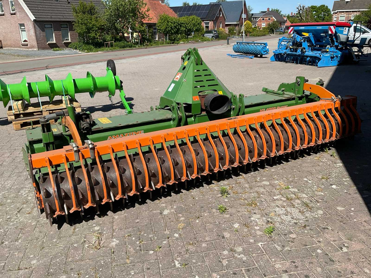 Amazone KE 4000 Super - Herse rotative: photos 2 Amazone KE 4000 Super - Herse rotative: photos 2