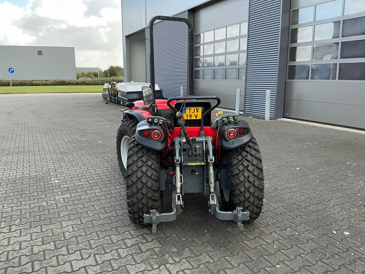 Antonio carraro SX 7800 ERGIT-ST2 - Tracteur agricole: photos 4 Antonio carraro SX 7800 ERGIT-ST2 - Tracteur agricole: photos 4
