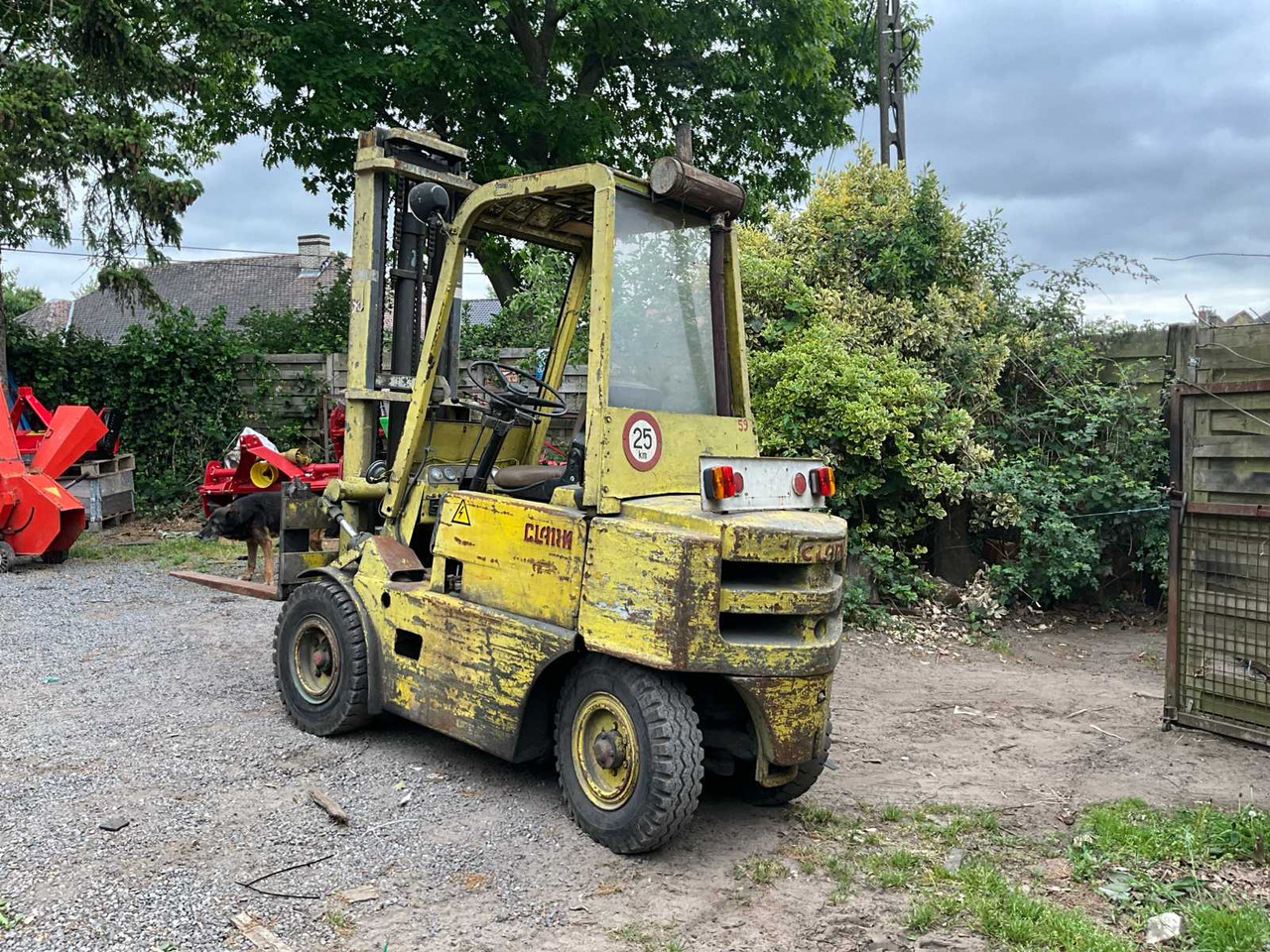 CLARK FORKLIFT - Chariot élévateur: photos 3 CLARK FORKLIFT - Chariot élévateur: photos 3