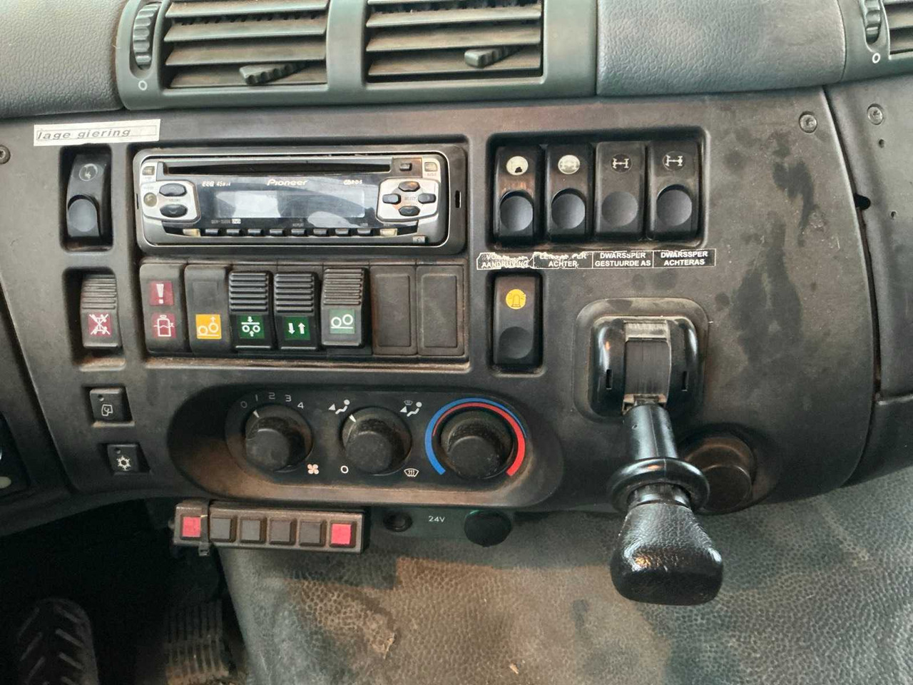 Camion 2005 GINAF GINC 3085 X4446 AGRICULTURAL TRUCK WITH TIPPER: photos 28 Camion 2005 GINAF GINC 3085 X4446 AGRICULTURAL TRUCK WITH TIPPER: photos 28