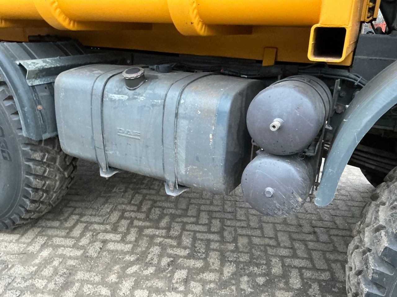 Camion 2005 GINAF GINC 3085 X4446 AGRICULTURAL TRUCK WITH TIPPER: photos 19 Camion 2005 GINAF GINC 3085 X4446 AGRICULTURAL TRUCK WITH TIPPER: photos 19