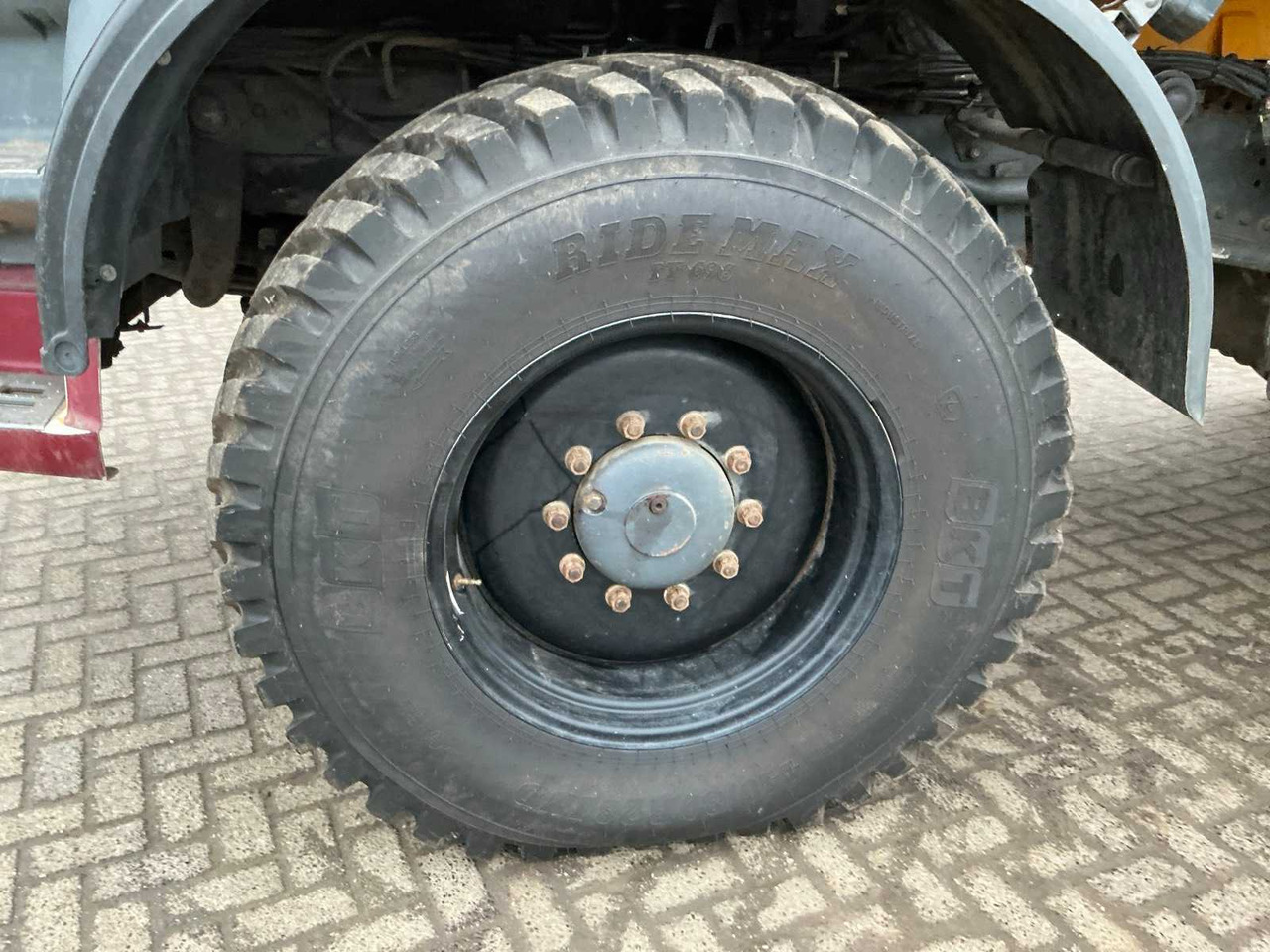 Camion 2005 GINAF GINC 3085 X4446 AGRICULTURAL TRUCK WITH TIPPER: photos 10 Camion 2005 GINAF GINC 3085 X4446 AGRICULTURAL TRUCK WITH TIPPER: photos 10