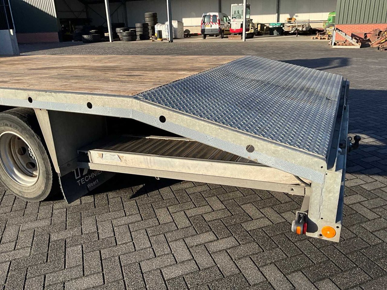 2012 DAF LF 45.220 TRUCK RAMP - Camion: photos 5 2012 DAF LF 45.220 TRUCK RAMP - Camion: photos 5