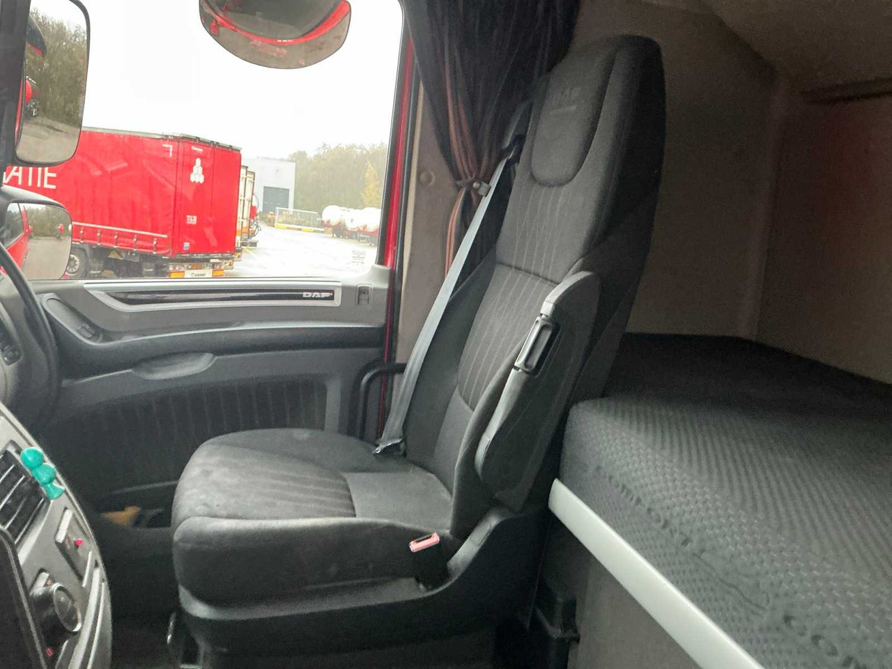 Camion 2018 DAF XF450FT TRACTOR UNIT (74113-776): photos 25