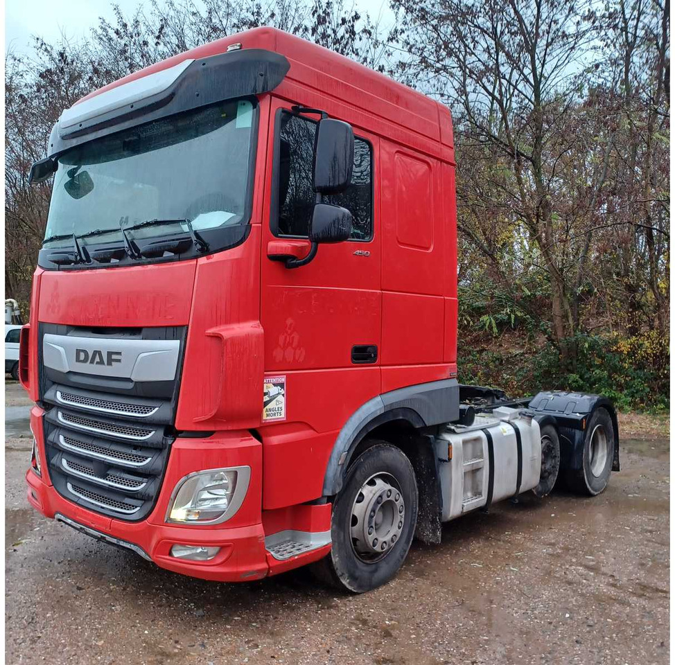 2019 DAF XF 450FTP TRACTOR UNIT (74114-32) - Camion: photos 1 2019 DAF XF 450FTP TRACTOR UNIT (74114-32) - Camion: photos 1