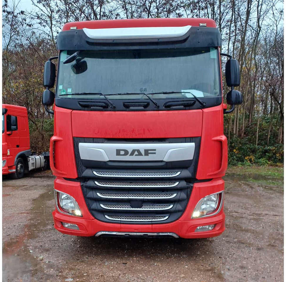 2019 DAF XF 450FTP TRACTOR UNIT (74114-32) - Camion: photos 2 2019 DAF XF 450FTP TRACTOR UNIT (74114-32) - Camion: photos 2