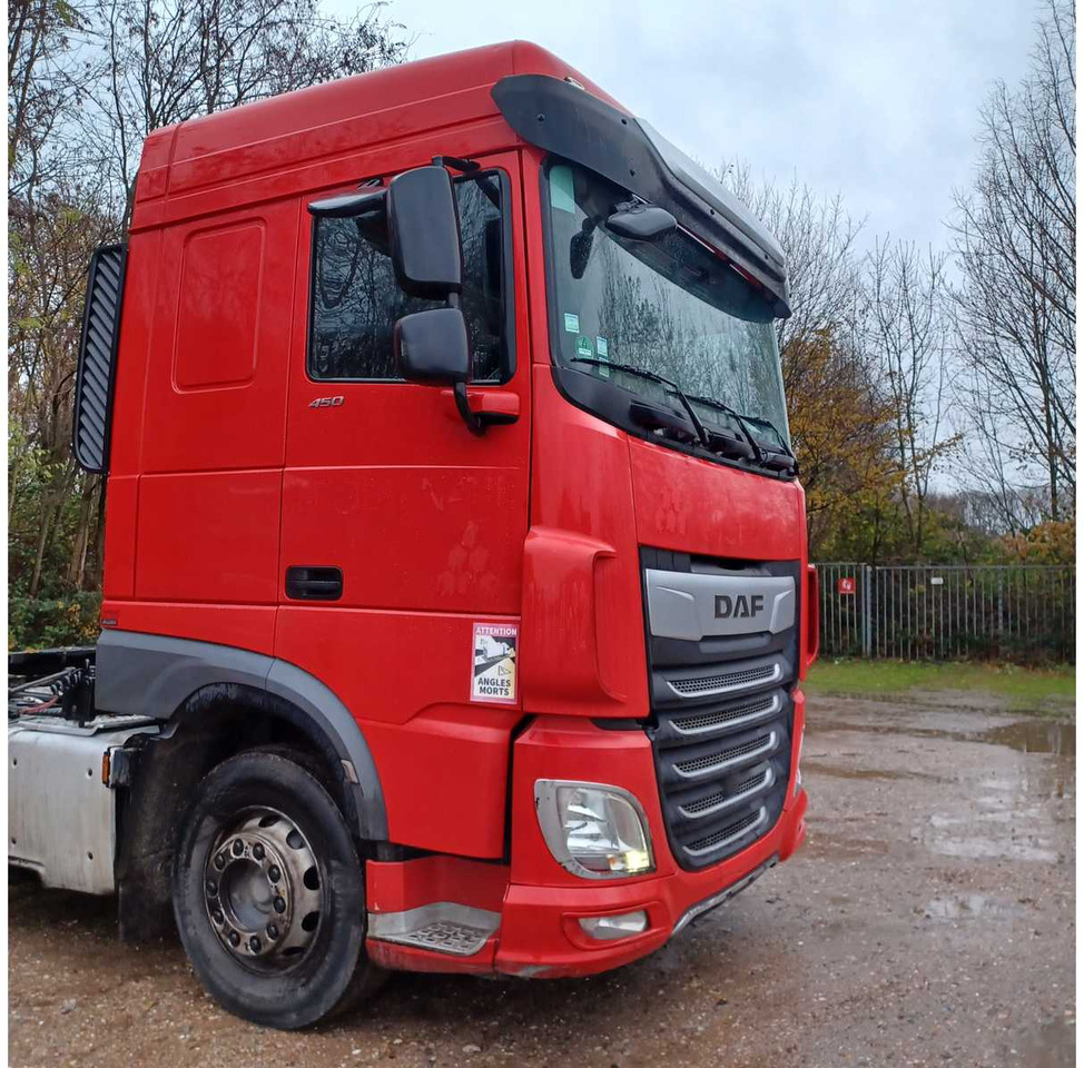 2019 DAF XF 450FTP TRACTOR UNIT (74114-32) - Camion: photos 3 2019 DAF XF 450FTP TRACTOR UNIT (74114-32) - Camion: photos 3