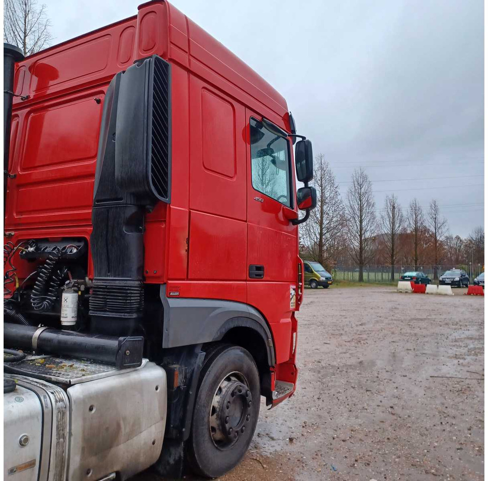 2019 DAF XF 450FTP TRACTOR UNIT (74114-33) - Camion: photos 5 2019 DAF XF 450FTP TRACTOR UNIT (74114-33) - Camion: photos 5