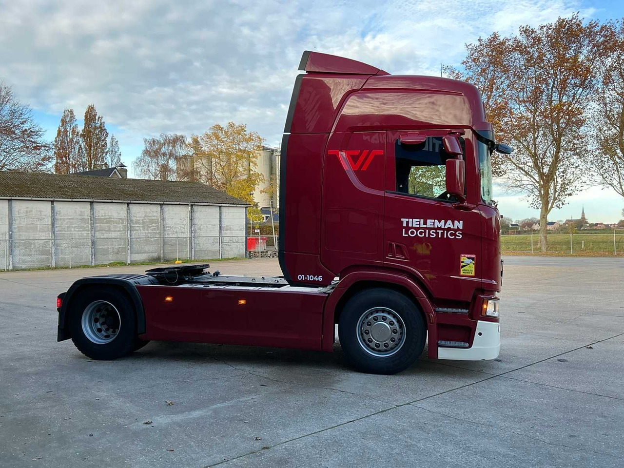 2022 SCANIA R460 SEMI-TRAILER TRACTOR - Camion: photos 5 2022 SCANIA R460 SEMI-TRAILER TRACTOR - Camion: photos 5