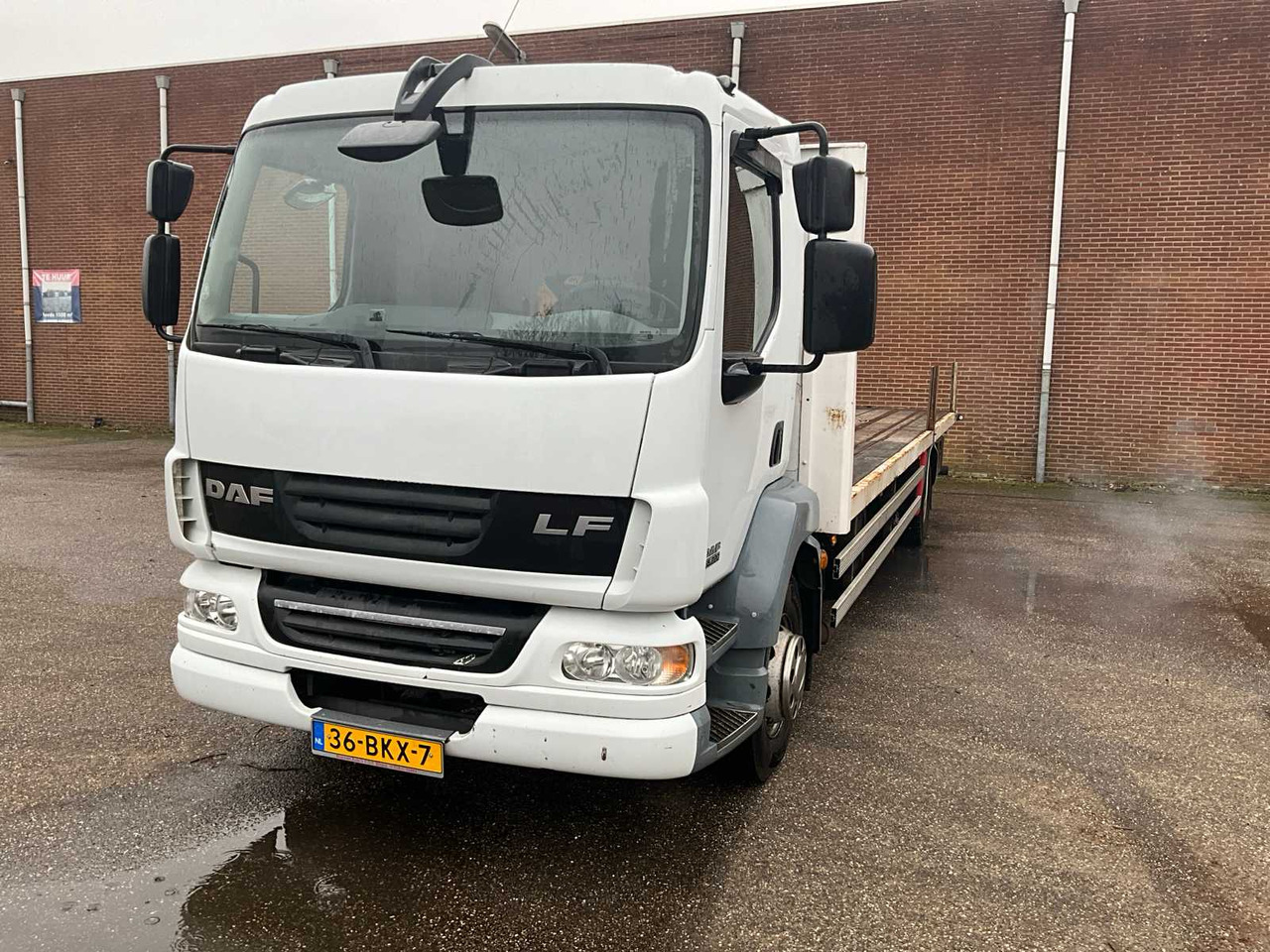 DAF FA LF 55.220 TRUCK WITH OPEN LOADING FLOOR 805X250CM (2007), 36-BKX-7 - Camion: photos 1 DAF FA LF 55.220 TRUCK WITH OPEN LOADING FLOOR 805X250CM (2007), 36-BKX-7 - Camion: photos 1