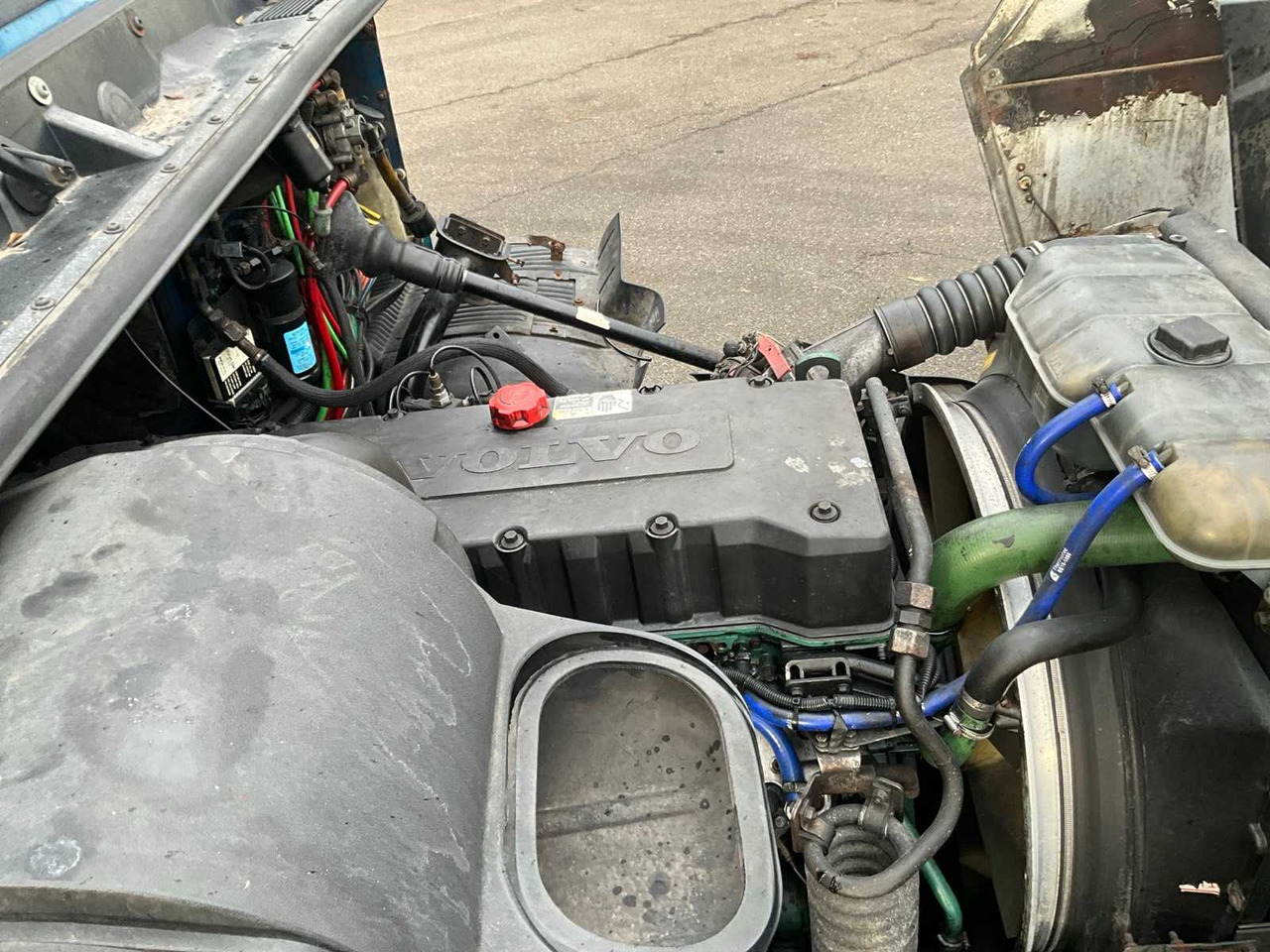 Camion VOLVO - NH 12 - TORPEO 610 - TRUCK -1998: photos 29