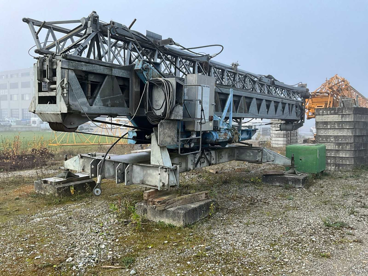 Condecta Euro 3010 - Grue à montage rapide: photos 1 Condecta Euro 3010 - Grue à montage rapide: photos 1