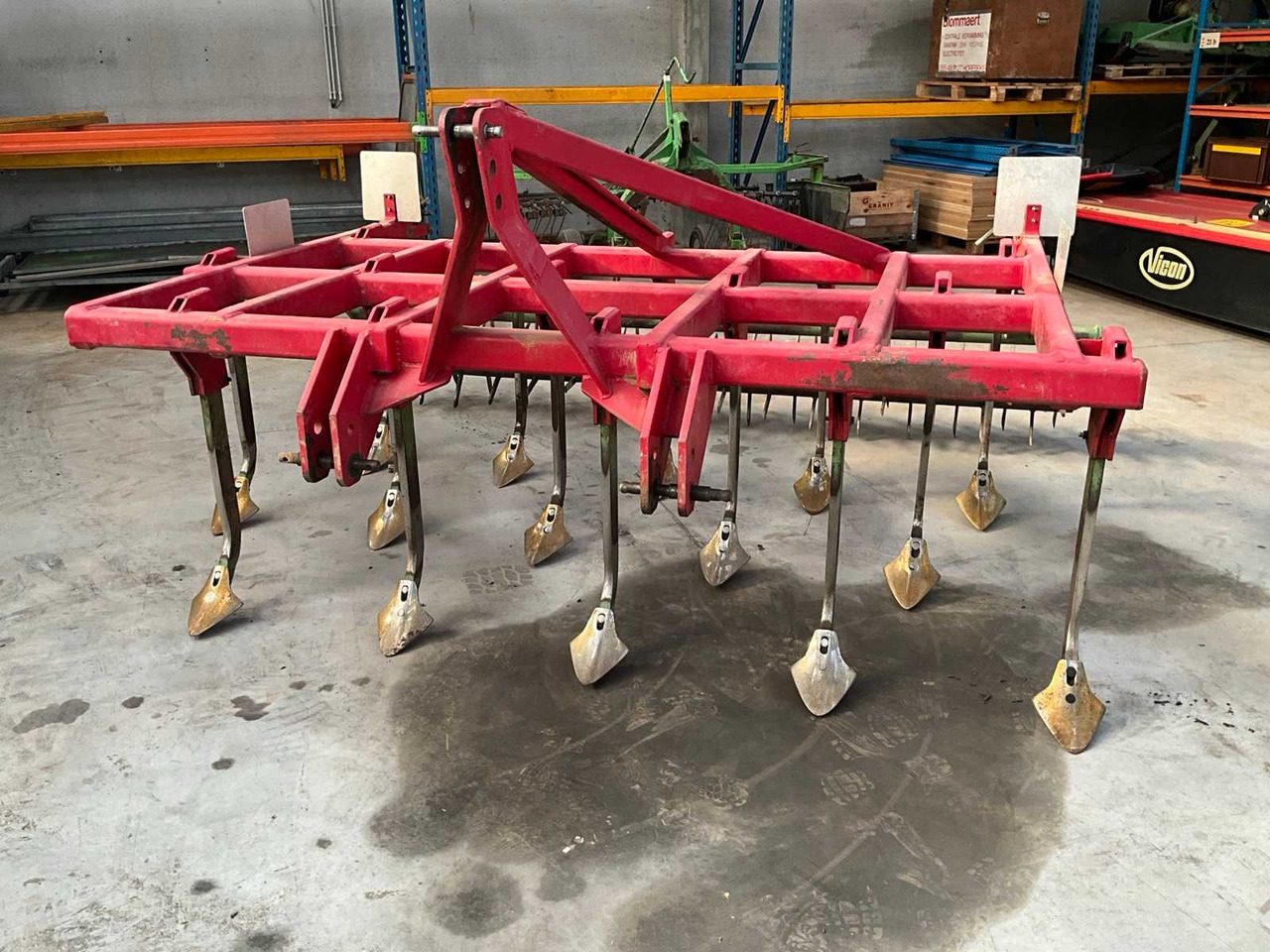 Cultivator / Stubble Cultivator with Trailing Roller - Bineuse: photos 2 Cultivator / Stubble Cultivator with Trailing Roller - Bineuse: photos 2