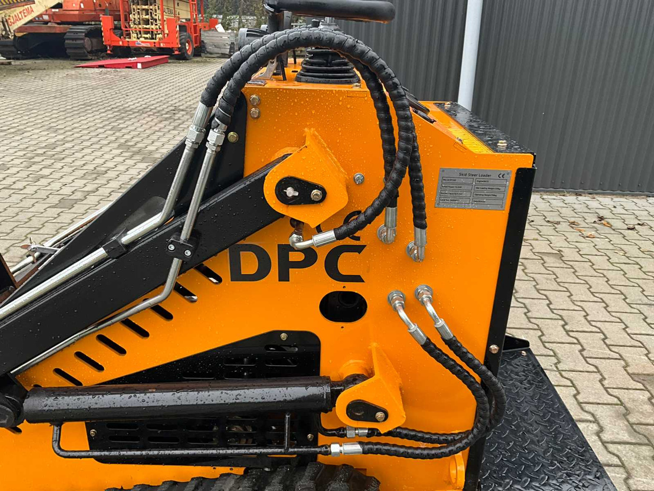 Mini chargeuse DPC HT-320: photos 13