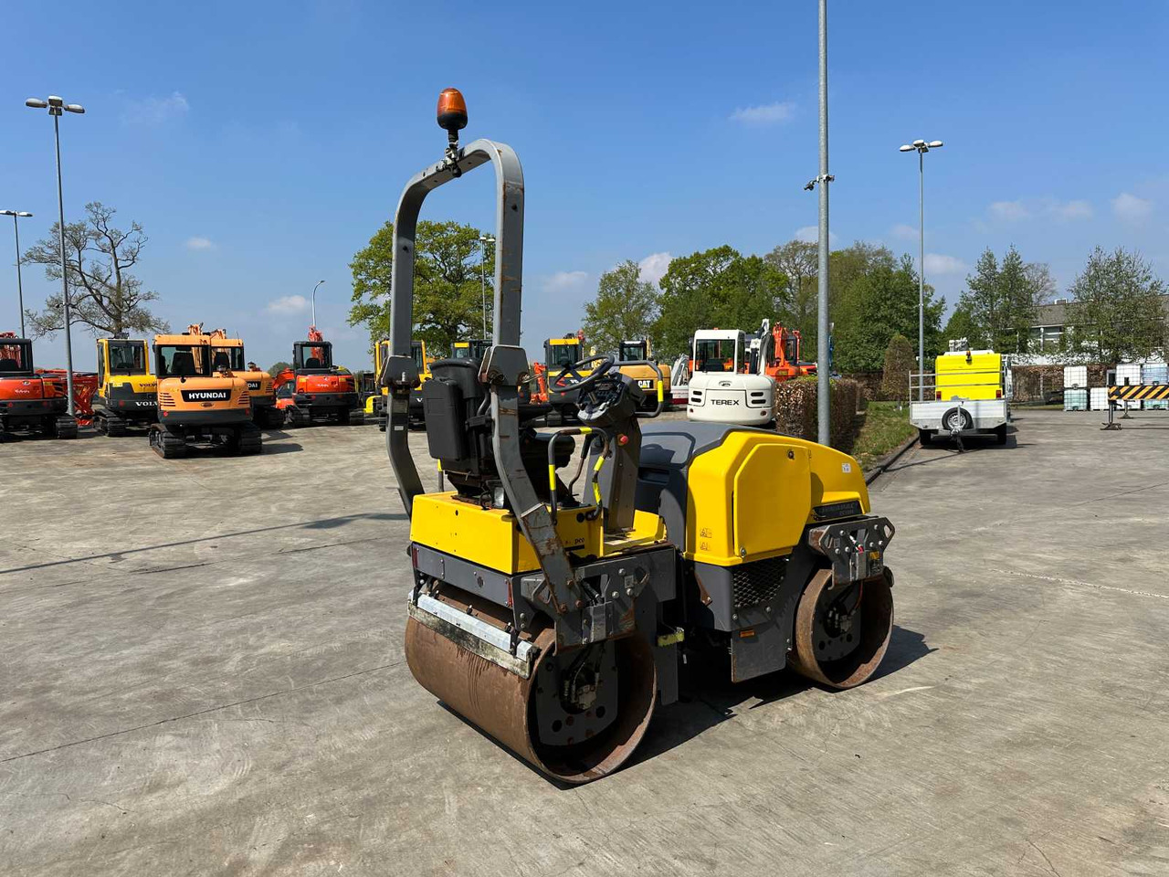 DYNAPAC CC1200 CC1200 - Rouleau compresseur: photos 4 DYNAPAC CC1200 CC1200 - Rouleau compresseur: photos 4
