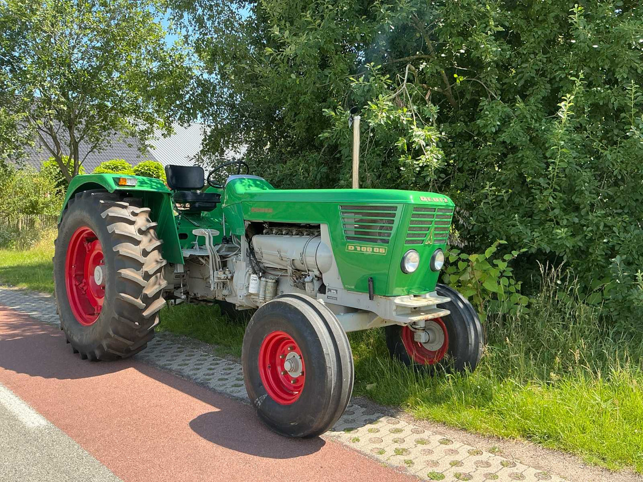 Deutz D100 06 - Tracteur agricole: photos 2 Deutz D100 06 - Tracteur agricole: photos 2