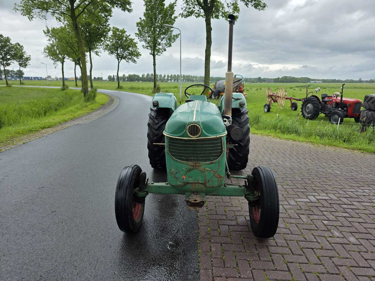 Deutz D40 Turbo - Tracteur agricole: photos 2 Deutz D40 Turbo - Tracteur agricole: photos 2
