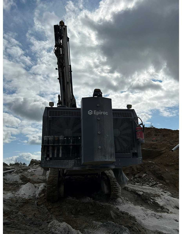 Atlas Copco (Epiroc) SmartROC C50-10SF - Engins de chantier: photos 4 Atlas Copco (Epiroc) SmartROC C50-10SF - Engins de chantier: photos 4