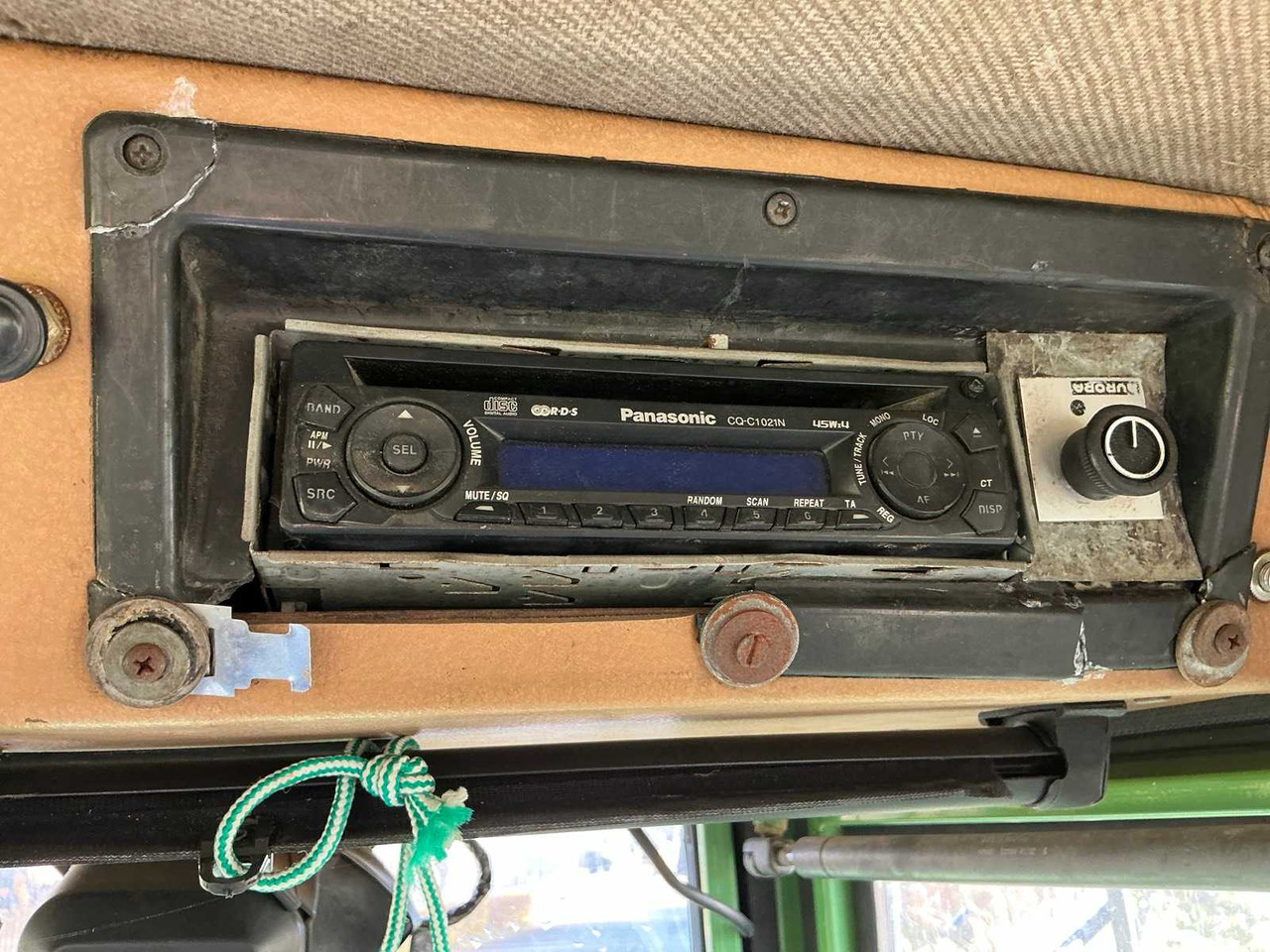 Tracteur agricole FENDT FARMER 309 LSA TURBOMATIK FOUR-WHEEL DRIVE AGRICULTURAL TRACTOR: photos 24 Tracteur agricole FENDT FARMER 309 LSA TURBOMATIK FOUR-WHEEL DRIVE AGRICULTURAL TRACTOR: photos 24