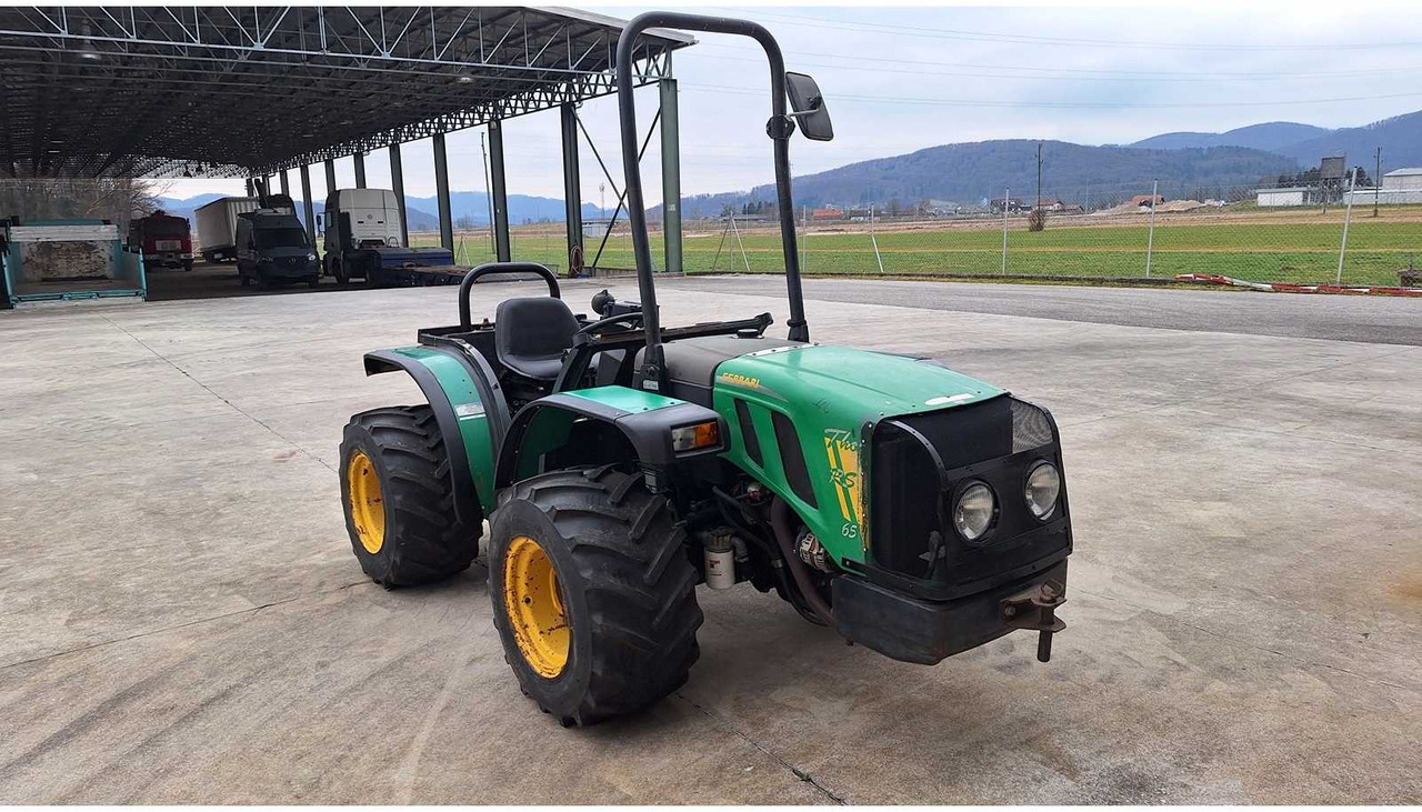 FERRARI - 65 THOR 4X4 - 4-WHEEL DRIVE TRACTOR - 2006 - Tracteur agricole: photos 3 FERRARI - 65 THOR 4X4 - 4-WHEEL DRIVE TRACTOR - 2006 - Tracteur agricole: photos 3
