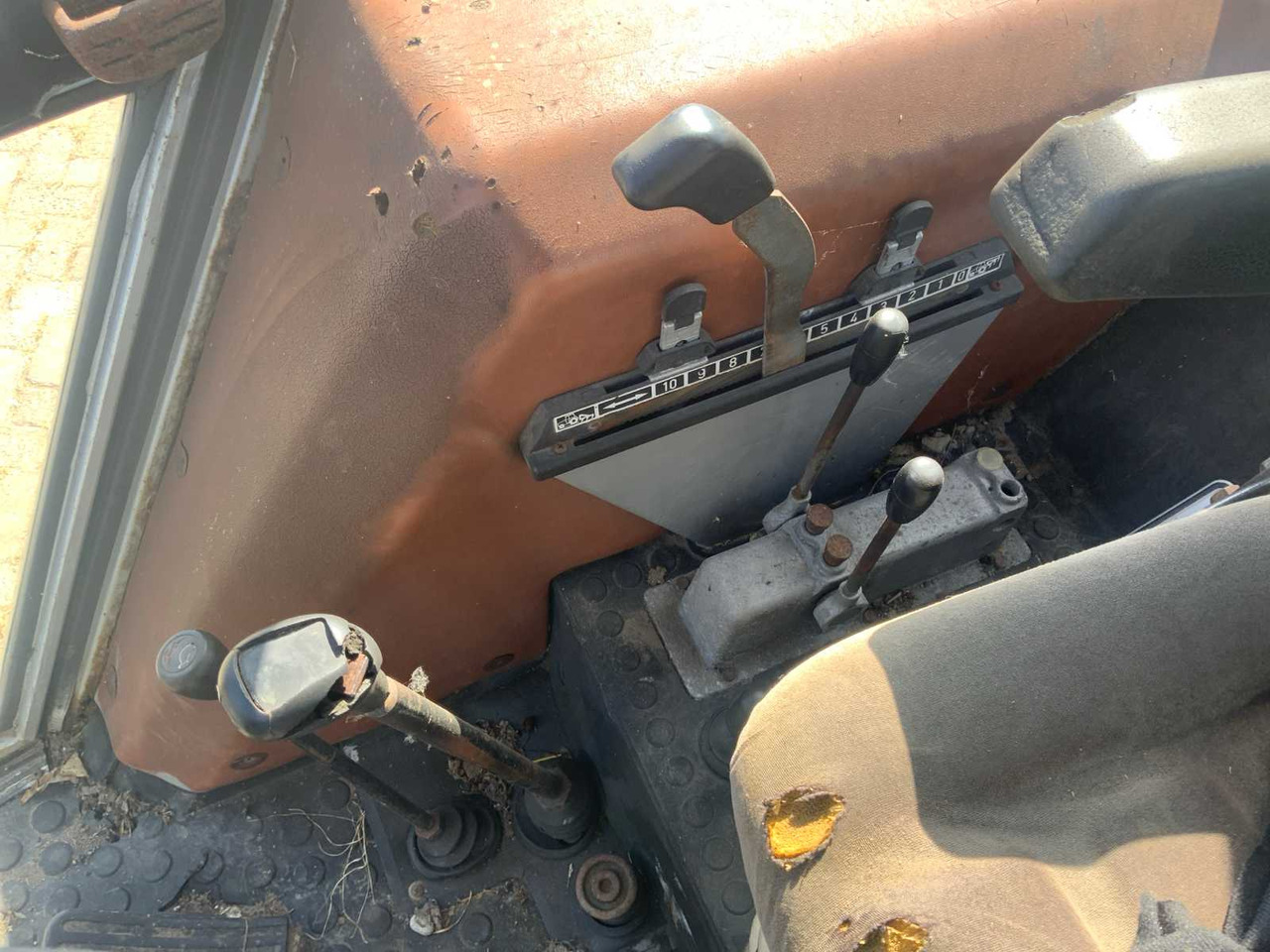 Tracteur agricole Fendt 309/900 LS Turbumatic: photos 23
