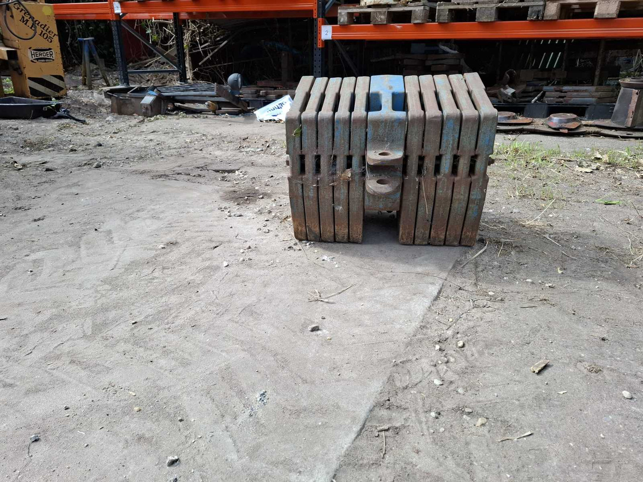 Ford Front - Chargeur frontal pour tracteur: photos 3 Ford Front - Chargeur frontal pour tracteur: photos 3