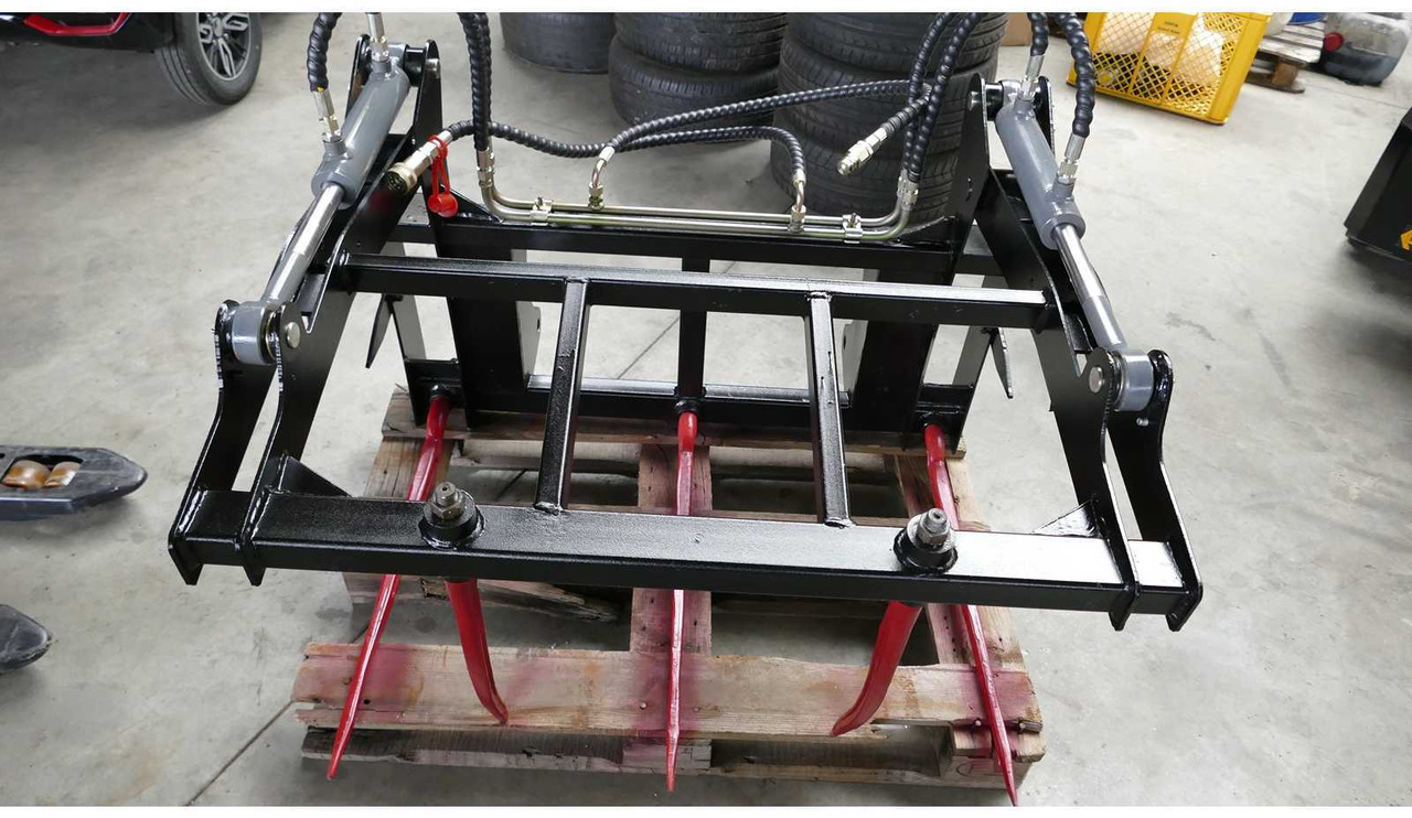 Front loaders and accessories crocodile teeth - Chargeur frontal pour tracteur: photos 1 Front loaders and accessories crocodile teeth - Chargeur frontal pour tracteur: photos 1