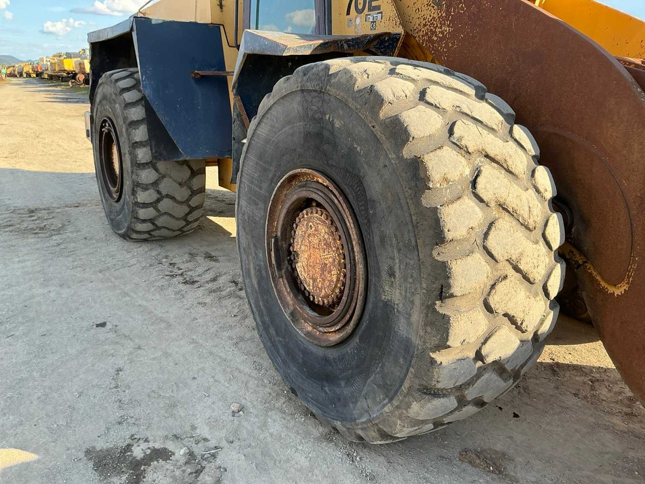 Chargeuse sur pneus HANOMAG 70 E: photos 18