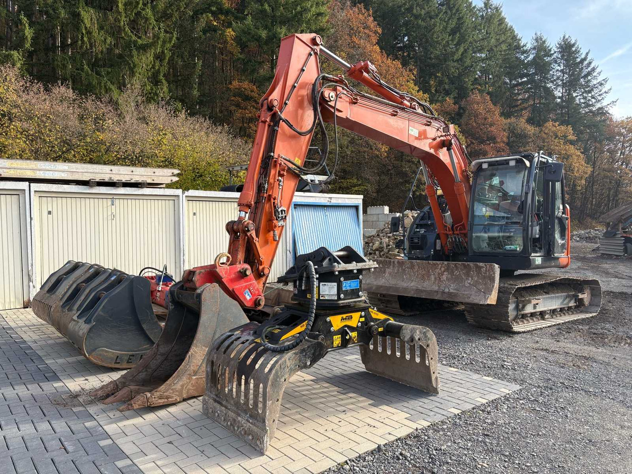 HITACHI ZX135US (2021) – CRAWLER EXCAVATOR WITH HUGE ACCESSORY PACKAGE - Pelle: photos 1 HITACHI ZX135US (2021) – CRAWLER EXCAVATOR WITH HUGE ACCESSORY PACKAGE - Pelle: photos 1