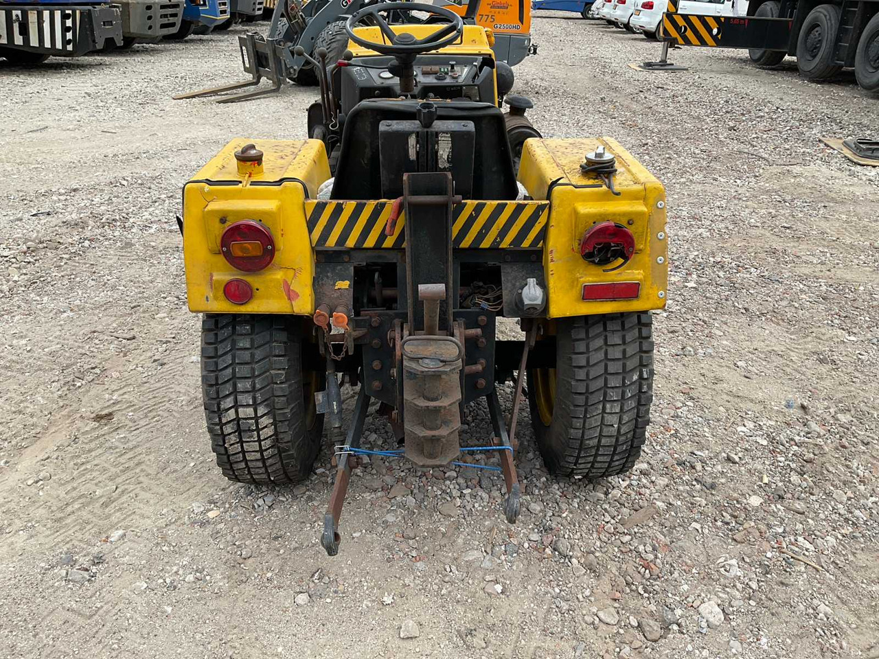 Hakotrac 3800 D - Micro tracteur: photos 3 Hakotrac 3800 D - Micro tracteur: photos 3