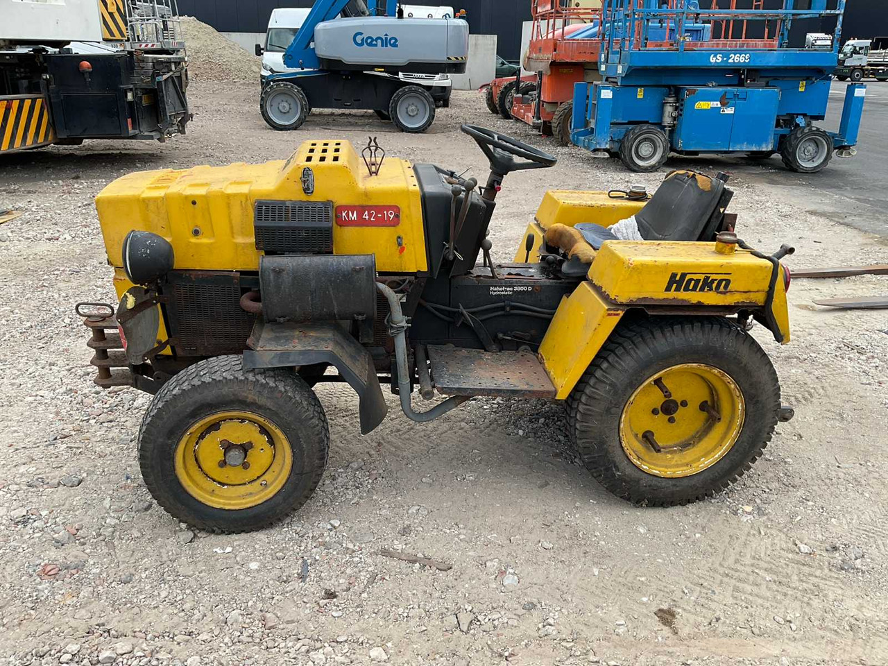 Hakotrac 3800 D - Micro tracteur: photos 2 Hakotrac 3800 D - Micro tracteur: photos 2